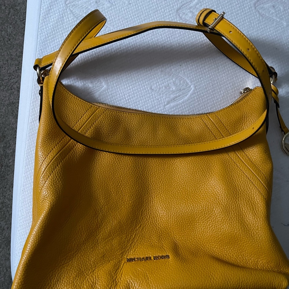 Michael Kors purse
